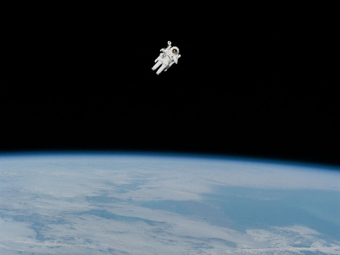 The Inside Story of the First Untethered Spacewalk post thumbnail image